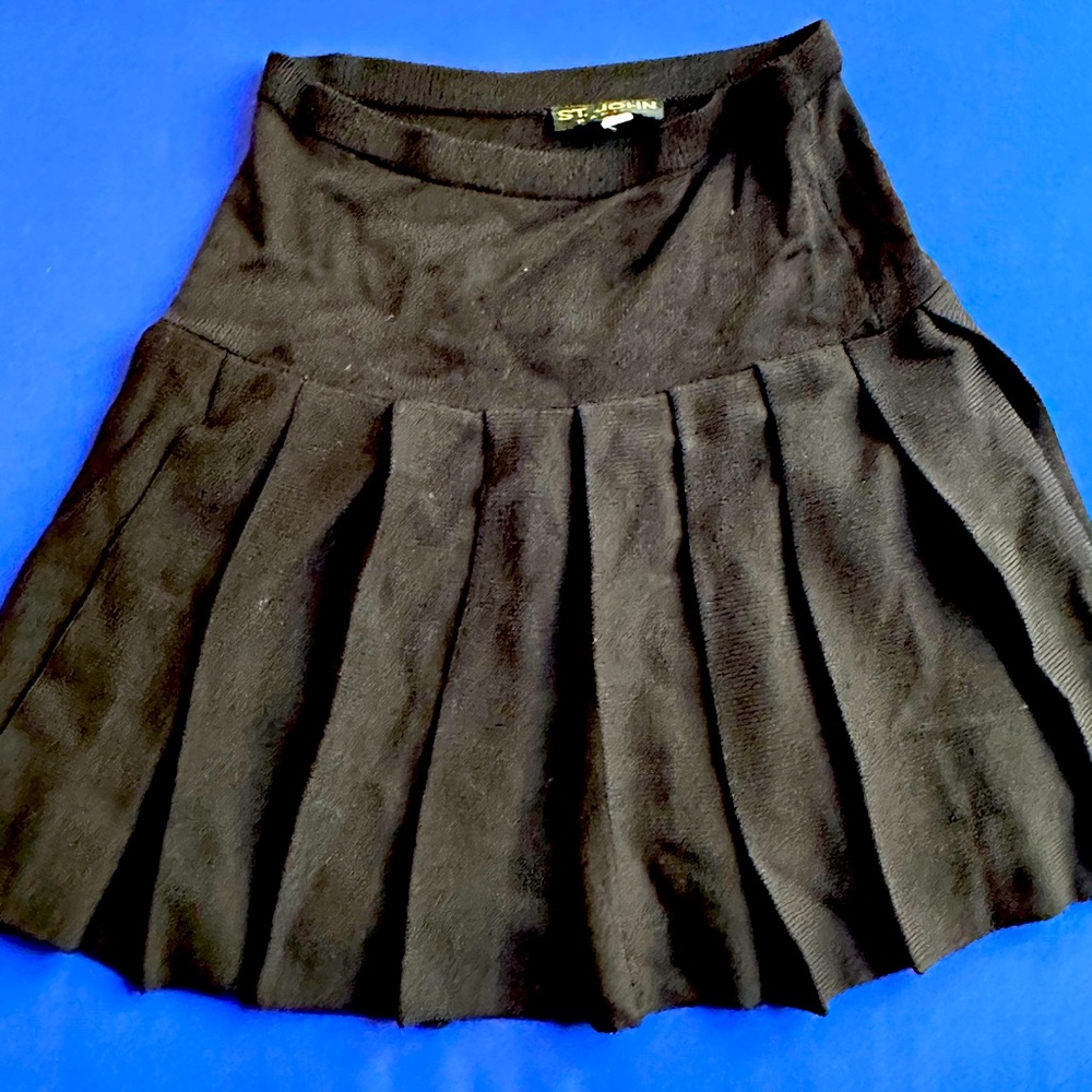 St John Vintage (early 90s) elastic band skirt, size small